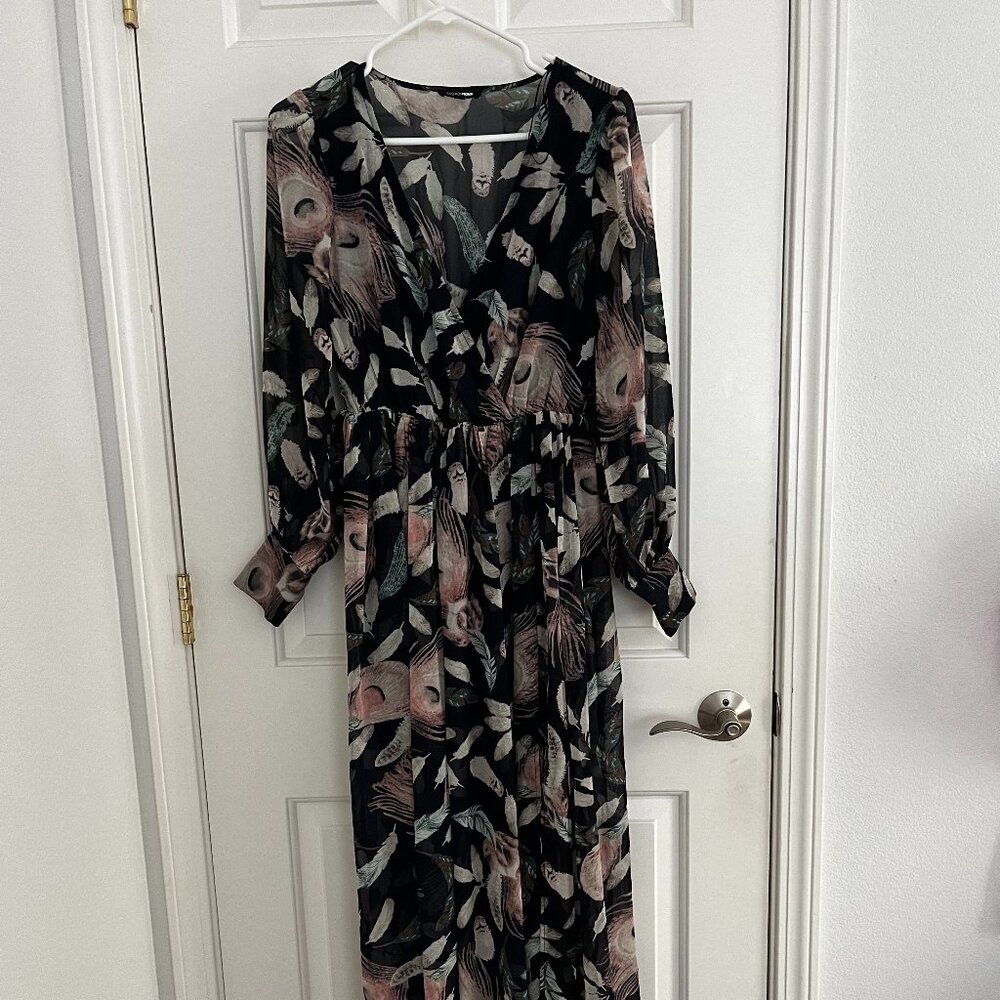 Fashion Nova blue floral dress